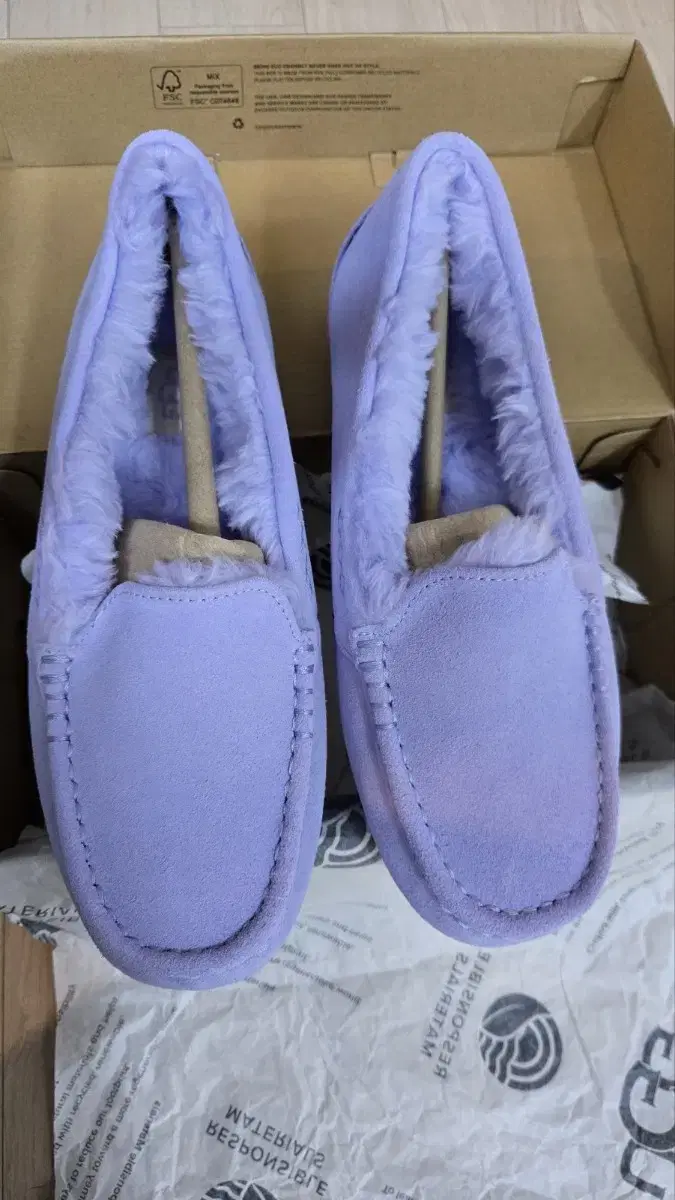 어그 UGG 여성 모카신 ansley (255-260) us9